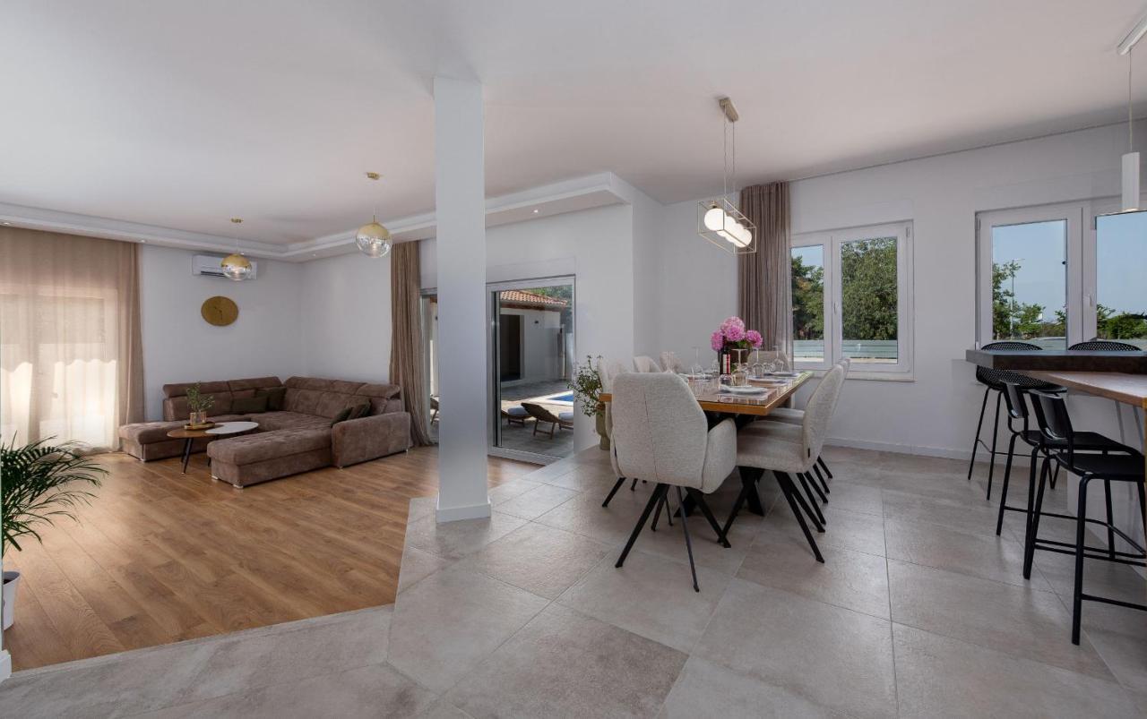 Villa Dora Zadarvillas Murvica  Exterior photo